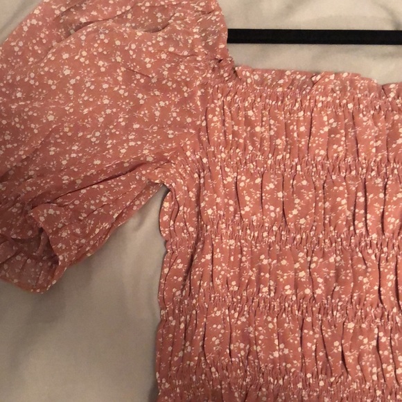 PINK BLOUSE - Picture 2 of 3